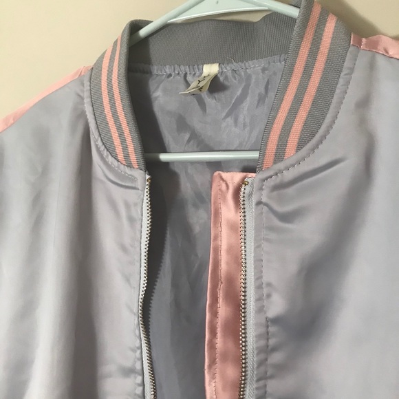 Unique Embroidered Bumblebee Satin Bomber Jacket - Picture 9 of 16